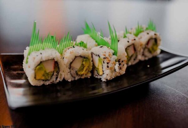 California Masago Roll